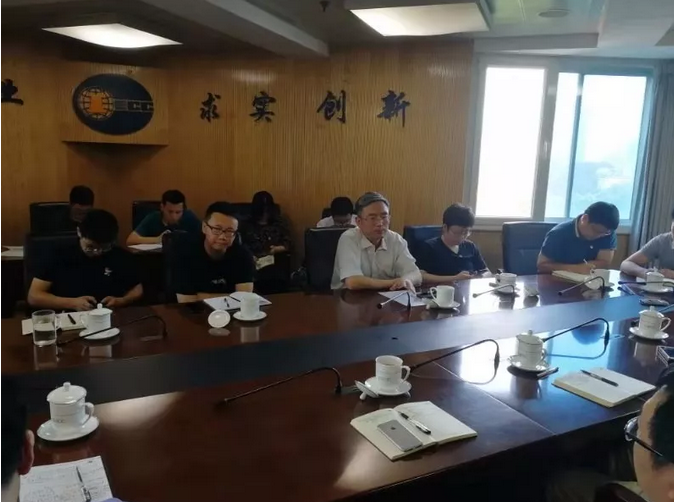 茍護(hù)生同志赴交通業(yè)務(wù)部、能源業(yè)務(wù)部、中咨監(jiān)理公司和工程公司調(diào)研、講黨課.png 茍護(hù)生同志赴交通業(yè)務(wù)部、能源業(yè)務(wù)部、中咨監(jiān)理公司和工程公司調(diào)研、講黨課.png